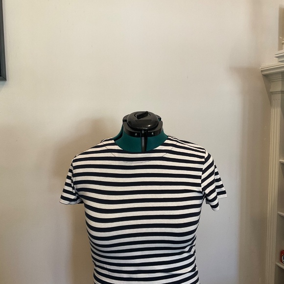 Used but in good condition stripped dress from French Connection - Picture 2 of 9